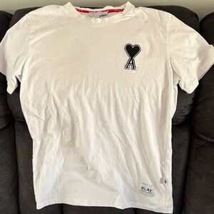 Comme des Garcons PLAY White T-Shirt with Black Heart Logo